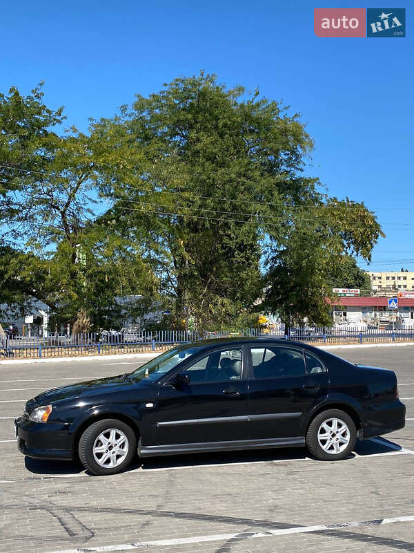 Седан Chevrolet Evanda 2006 в Одессе