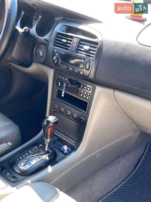 Седан Chevrolet Evanda 2006 в Одессе