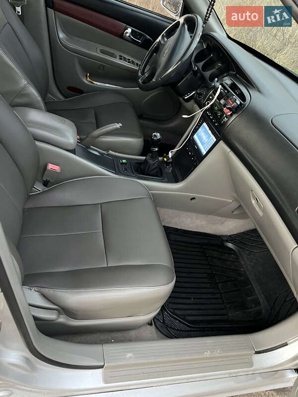 Седан Chevrolet Evanda 2006 в Киеве