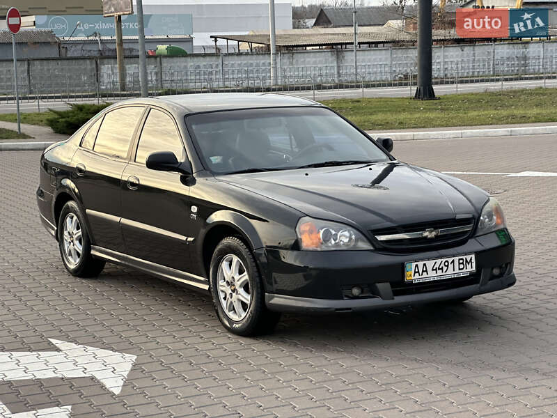 Седан Chevrolet Evanda 2006 в Киеве
