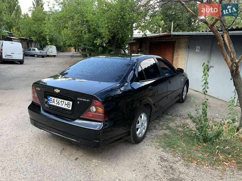 Седан Chevrolet Evanda 2005 в Кропивницькому фото 2 Седан Chevrolet Evanda 2005 в Кропивницькому