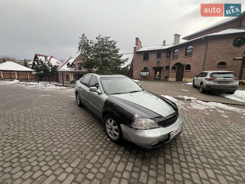 Седан Chevrolet Evanda 2005 в Львове