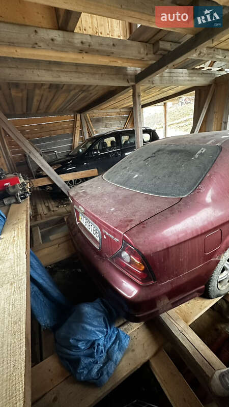 Седан Chevrolet Evanda 2004 в Яблуниці фото 2 Седан Chevrolet Evanda 2004 в Яблуниці