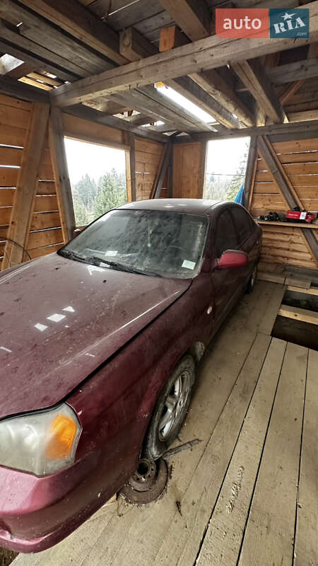 Седан Chevrolet Evanda 2004 в Яблуниці фото 3 Седан Chevrolet Evanda 2004 в Яблуниці