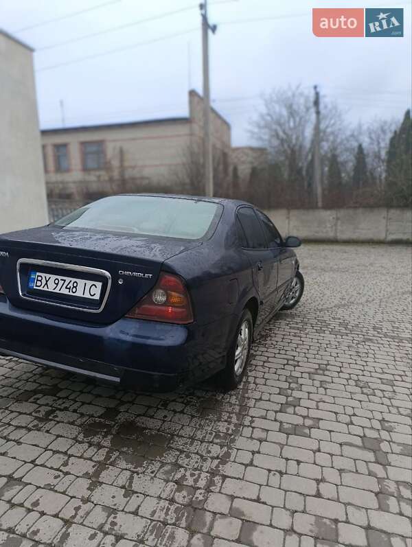 Седан Chevrolet Evanda 2006 в Борщеві