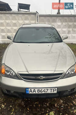 Седан Chevrolet Evanda 2005 в Киеве