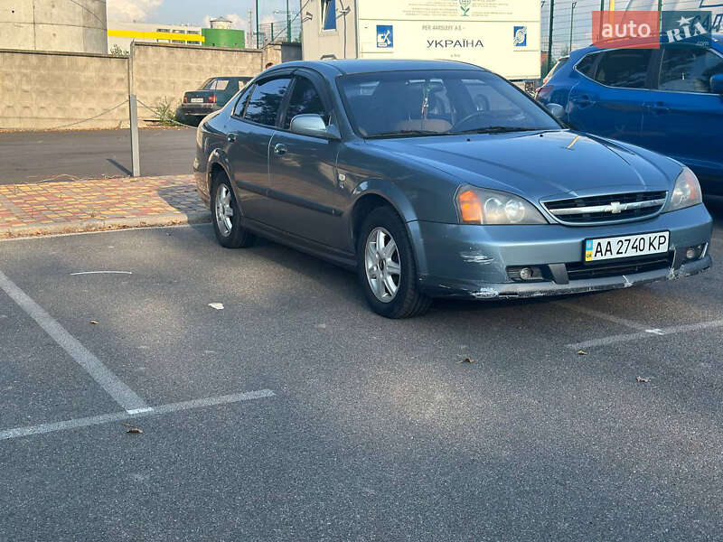 Седан Chevrolet Evanda 2005 в Киеве