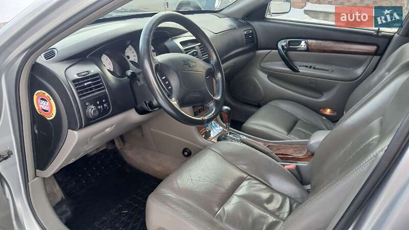 Седан Chevrolet Evanda 2006 в Борщеве