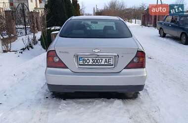 Седан Chevrolet Evanda 2006 в Борщеве