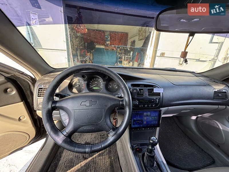 Седан Chevrolet Evanda 2006 в Запорожье