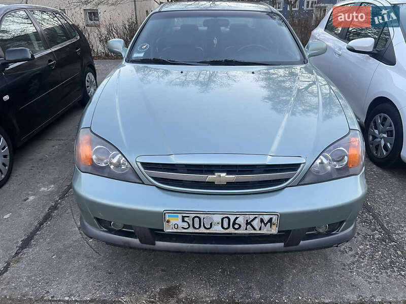 Седан Chevrolet Evanda 2005 в Калуше