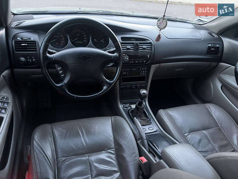 Седан Chevrolet Evanda 2005 в Калуше