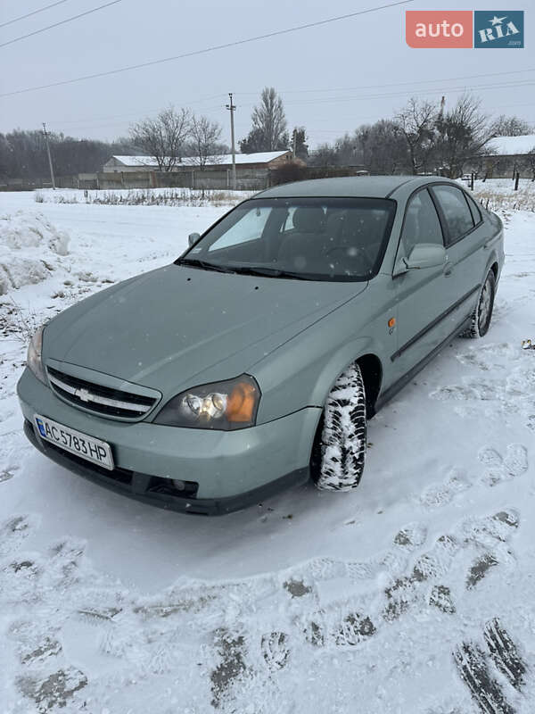 Седан Chevrolet Evanda 2004 в Владимире