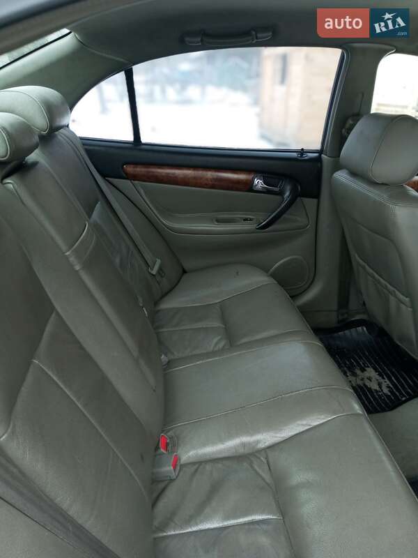 Седан Chevrolet Evanda 2006 в Борщеві