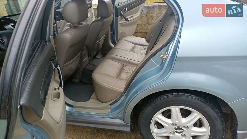 Седан Chevrolet Evanda 2005 в Львові фото 7 Седан Chevrolet Evanda 2005 в Львові