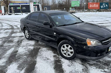 Седан Chevrolet Evanda 2006 в Киеве