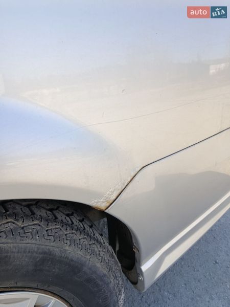 Седан Chevrolet Evanda 2006 в Нетешине