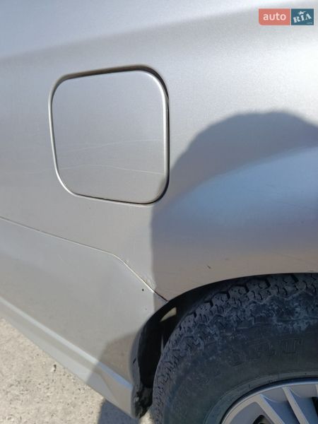 Седан Chevrolet Evanda 2006 в Нетешине