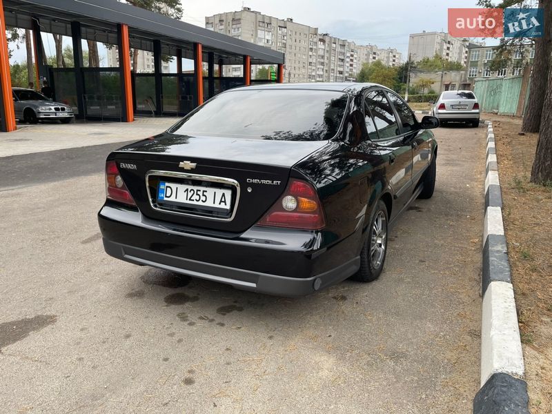 Седан Chevrolet Evanda 2006 в Житомире