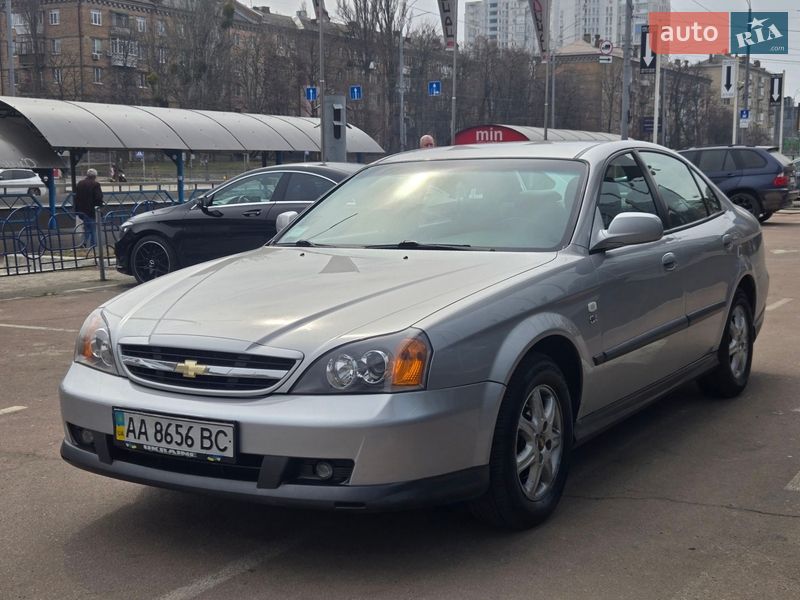 Седан Chevrolet Evanda 2006 в Киеве