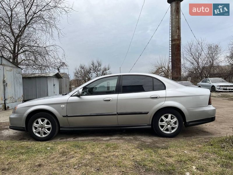 Седан Chevrolet Evanda 2005 в Черкассах