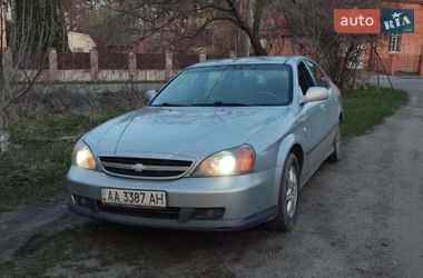 Седан Chevrolet Evanda 2005 в Киеве