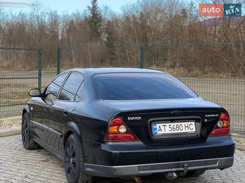 Седан Chevrolet Evanda 2005 в Коломые