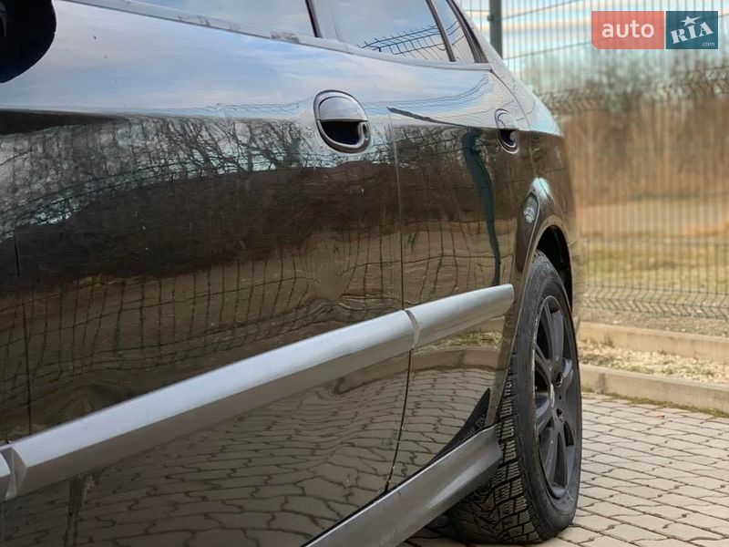 Седан Chevrolet Evanda 2005 в Коломые