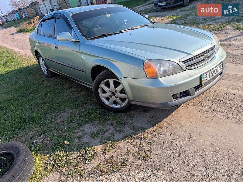 2005 Chevrolet Evanda, VIN KL1LF69Z15B172447:plate — фото 1 (autoria)