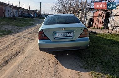 Седан Chevrolet Evanda 2005 в Южном