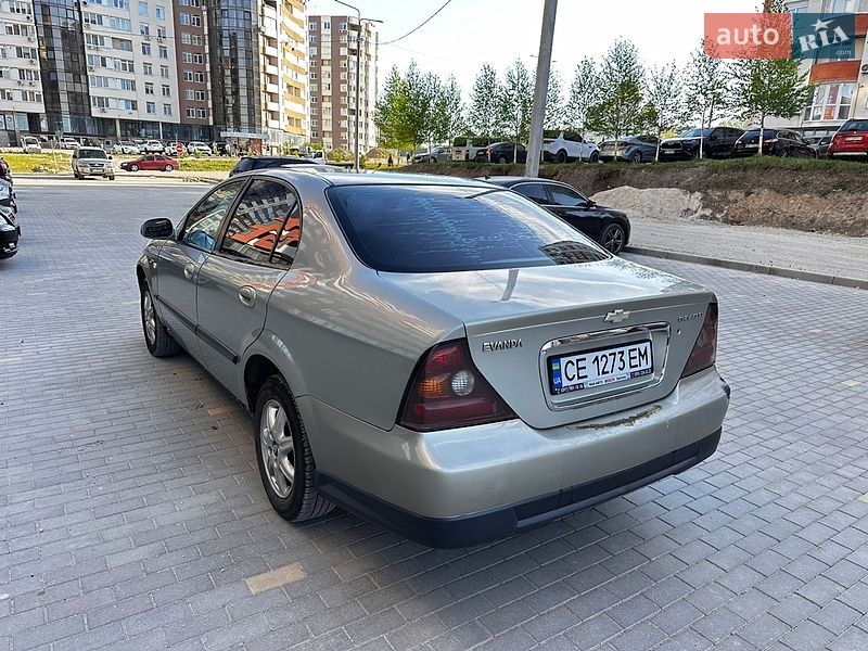 Седан Chevrolet Evanda 2005 в Тернополе