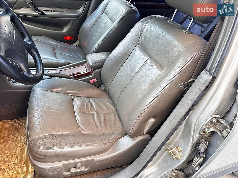 Седан Chevrolet Evanda 2005 в Тернополе