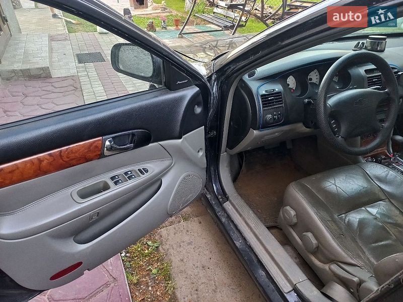 Седан Chevrolet Evanda 2006 в Мостиске