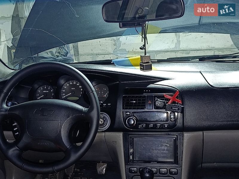Седан Chevrolet Evanda 2006 в Миронівці
