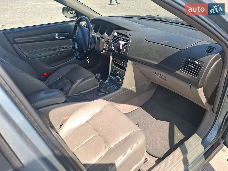 Седан Chevrolet Evanda 2005 в Черкассах