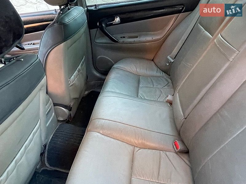 Седан Chevrolet Evanda 2005 в Киеве