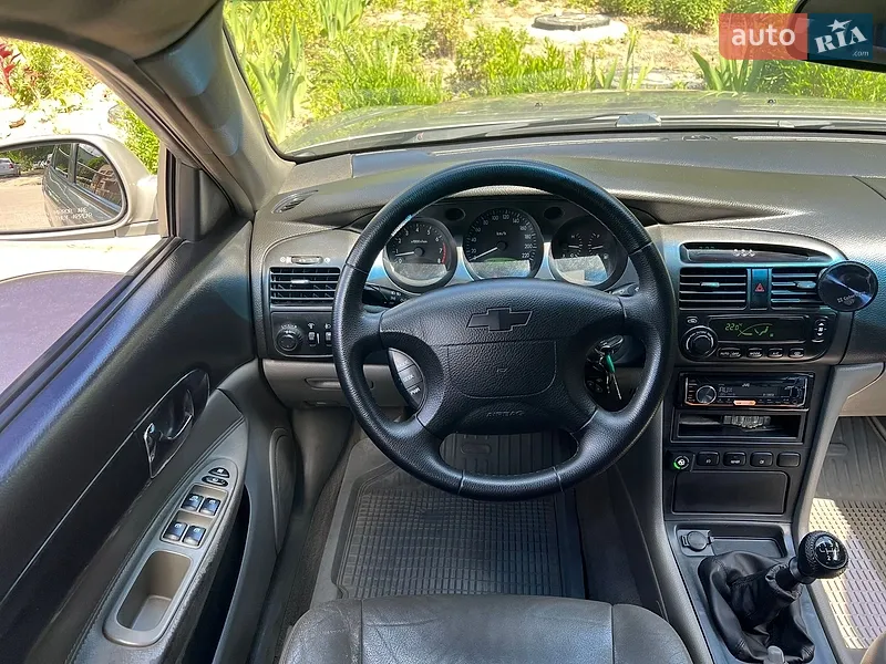 Chevrolet Evanda 2005 VIN Y6DLF69ZE5B158344 фото оголошення 12 з 46