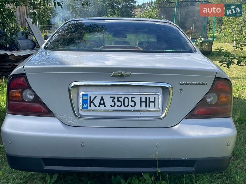 Седан Chevrolet Evanda 2006 в Коростені