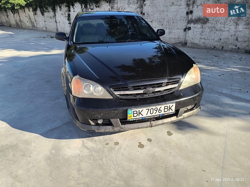 Седан Chevrolet Evanda 2006 в Ровно