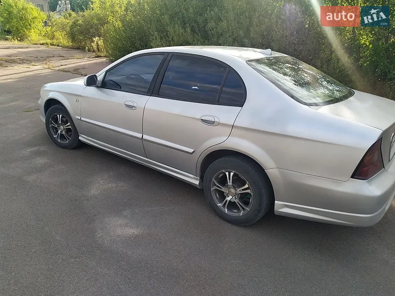 Chevrolet Evanda