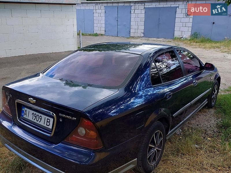 Chevrolet Evanda 2005