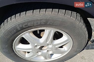 Седан Chevrolet Evanda 2005 в Каневе