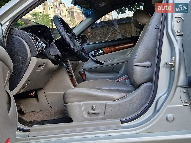 Седан Chevrolet Evanda 2005 в Кривому Розі