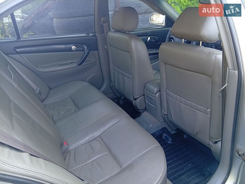 Седан Chevrolet Evanda 2005 в Тернополі