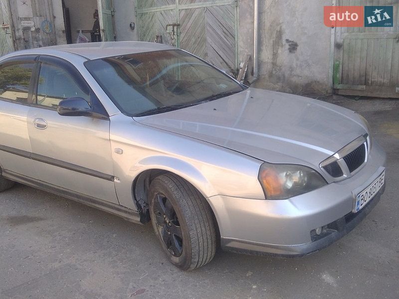 Седан Chevrolet Evanda 2005 в Тернополе