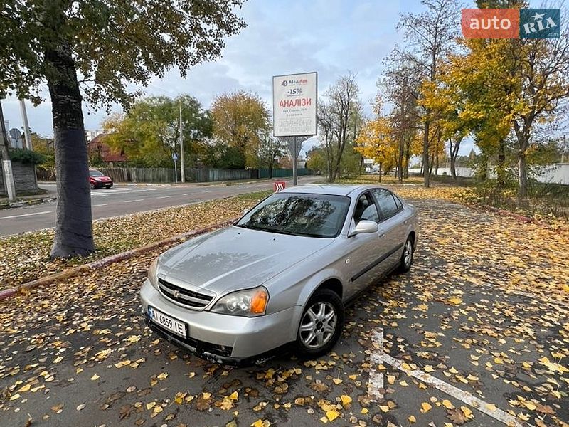Седан Chevrolet Evanda 2006 в Ирпене