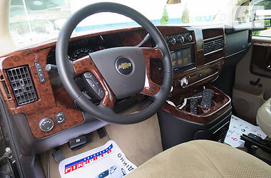 Минивэн Chevrolet Express 2010 в Киеве