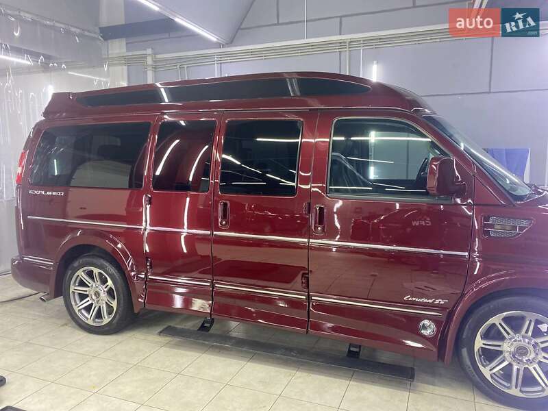 Минивэн Chevrolet Express 2018 в Киеве фото 24 Минивэн Chevrolet Express 2018 в Киеве