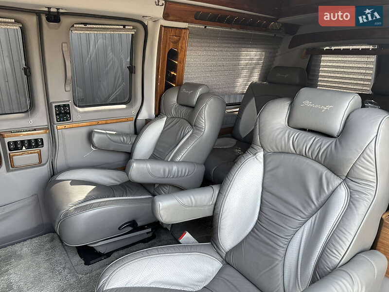 Минивэн Chevrolet Express 2004 в Киеве