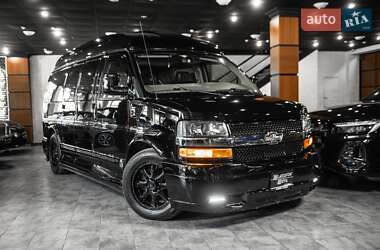 Минивэн Chevrolet Express 2014 в 